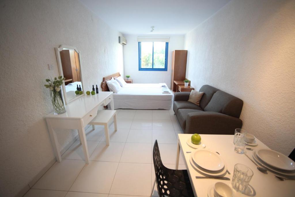 Aphentrika Apartments Protaras Pokoj fotografie